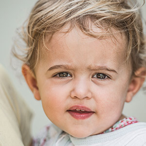 升降货梯载人如何处理掉违章_货车违法载人处罚标准_货车违规载人罚款金额